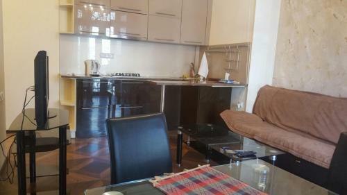 Suite Apartament At Nalbandyan