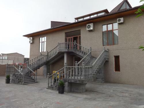 Eridana Hotel