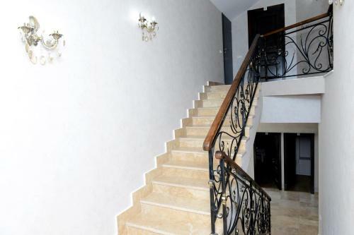 Eridana Hotel