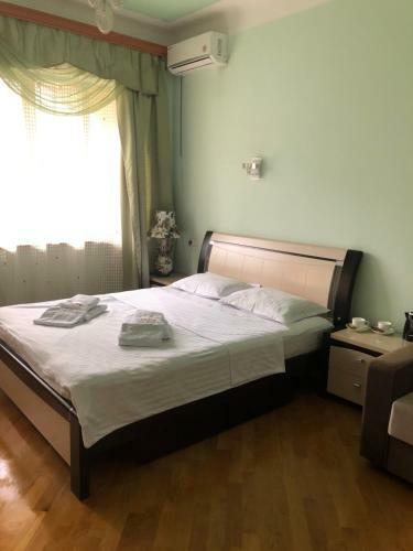 Hotel For You
