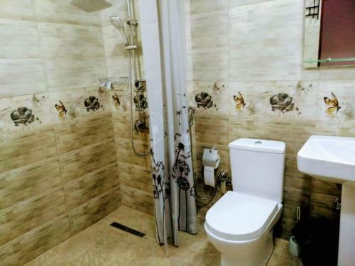 Hostal Riverside Guest House