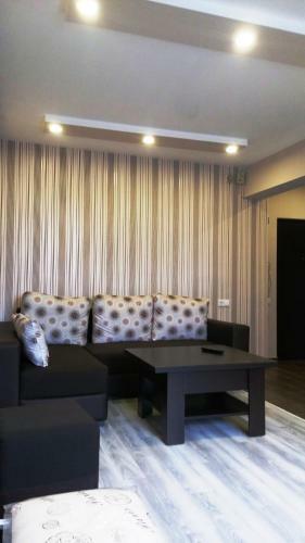 Zakyan Apartment
