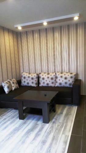 Zakyan Apartment