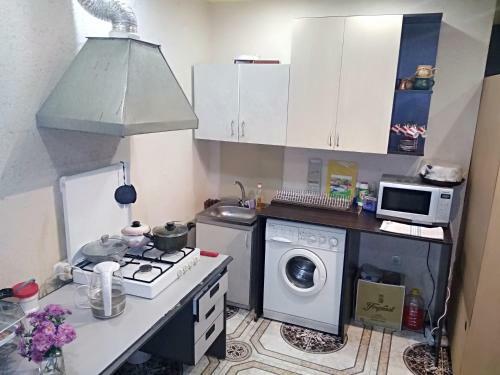 Hostal Komitas Avenue Guest House