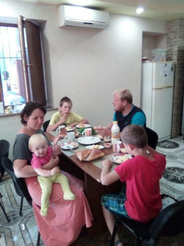 Hostal Komitas Avenue Guest House