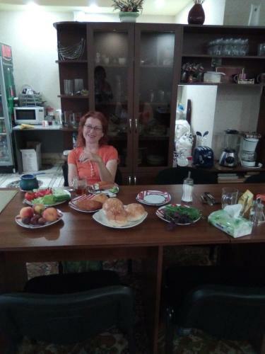Hostal Komitas Avenue Guest House