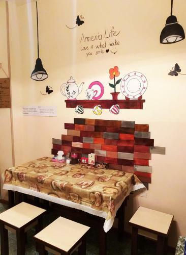 Friendship Hostel & Tours