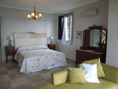 Hotel Estancia La Alameda