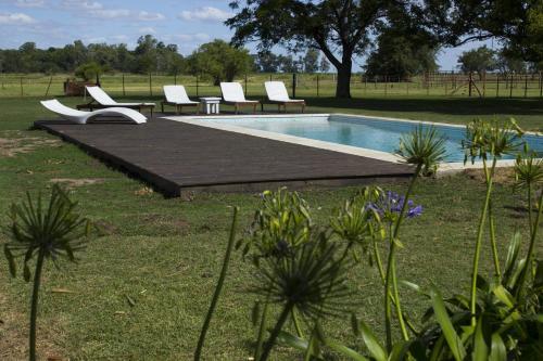Hotel Estancia La Alameda