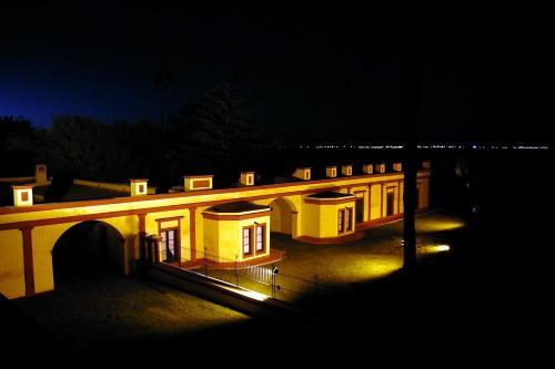 Hotel Estancia La Alameda