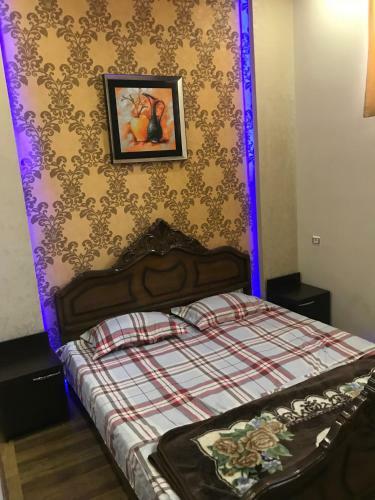 Charents Street Apartment And Tours