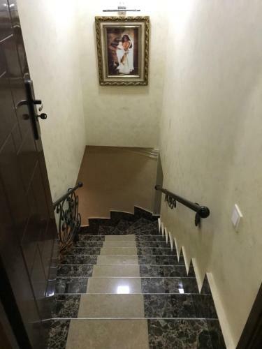 Charents Street Apartment And Tours