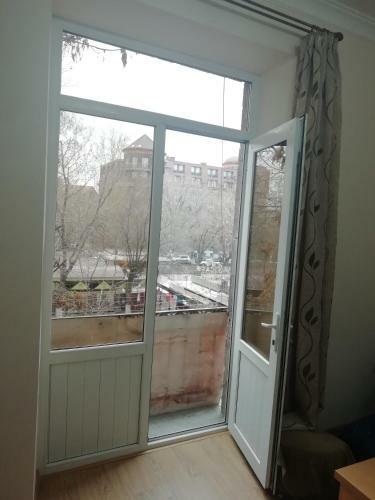 Apartamento Kvartira V Tsentre Goroda
