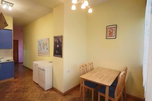 Apartament In The Centre Of Erevan