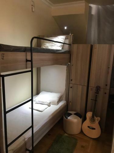 Radiance Hostel And Tours