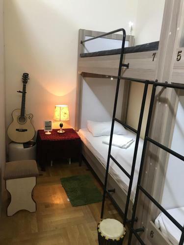 Radiance Hostel And Tours