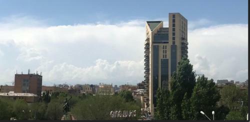 Nikolos Apartments