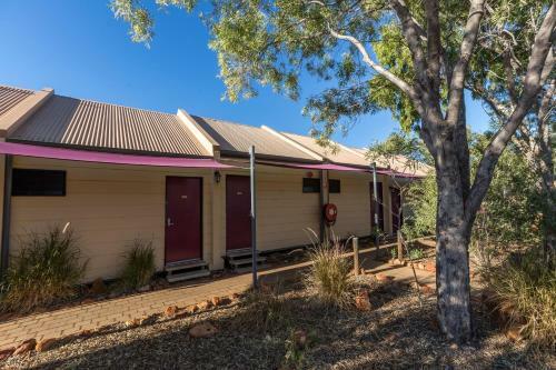 Hotel Kings Canyon Resort