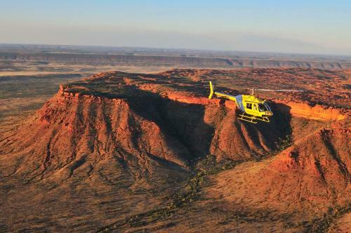 Hotel Kings Canyon Resort