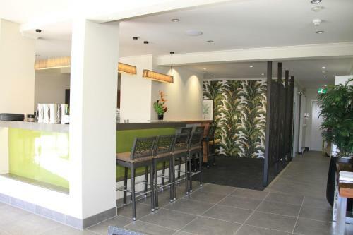 Hotel 1770 Lagoons Central Apartment Resort