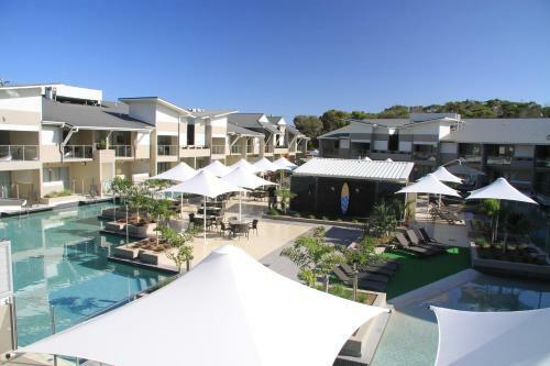 Hotel 1770 Lagoons Central Apartment Resort