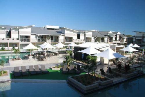 Hotel 1770 Lagoons Central Apartment Resort