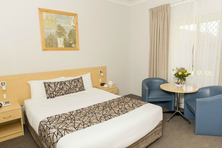 Bathurst Motor Inn