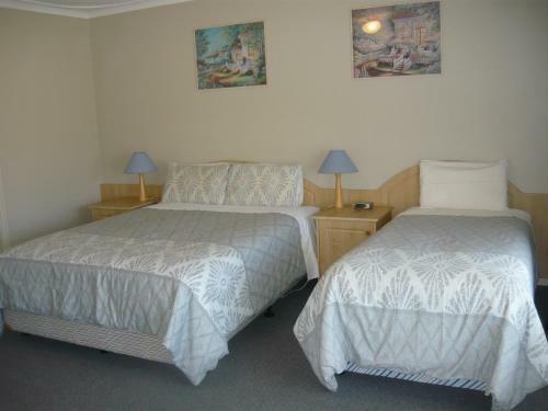 Albany Apartments