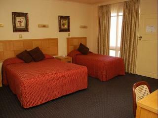 Desert Sand Motor Inn