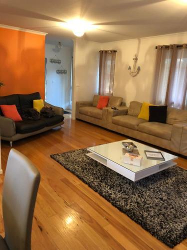 Cowes Holiday Haven - Property 1