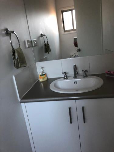 Cowes Holiday Haven - Property 1