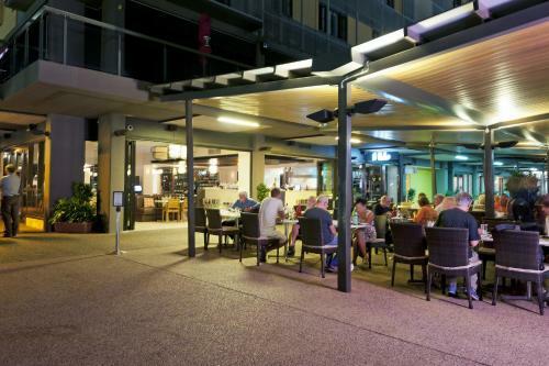 Aparthotel Darwin Waterfront Luxury Suites