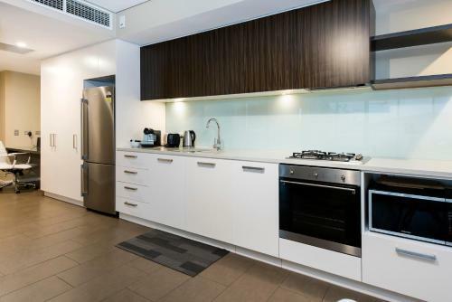 Aparthotel Darwin Waterfront Luxury Suites