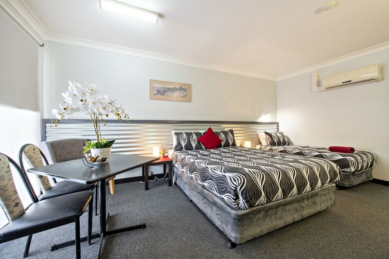 Shearing Shed Motor Inn