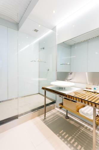 The Henry Jones Art Hotel
