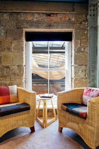 The Henry Jones Art Hotel