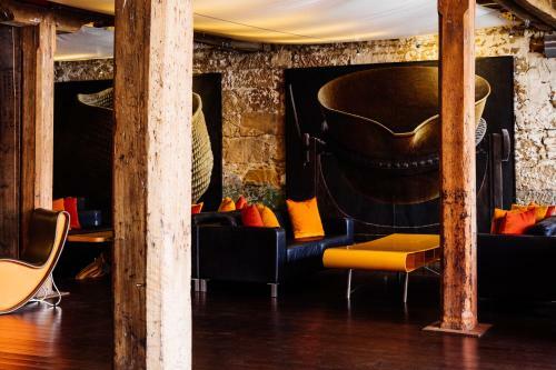 The Henry Jones Art Hotel