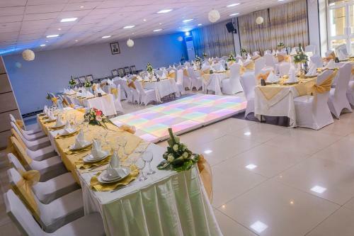 Hotel La Falaise Bonanjo