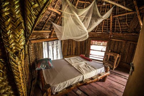 Albergue Scandal Travel