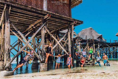 Albergue Scandal Travel