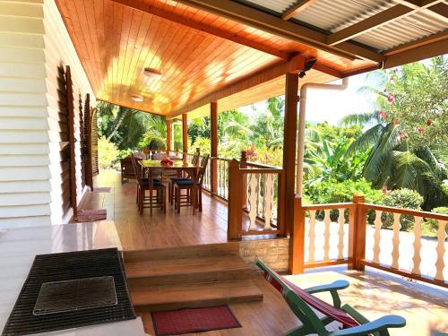 Le Grand Bleu Villas