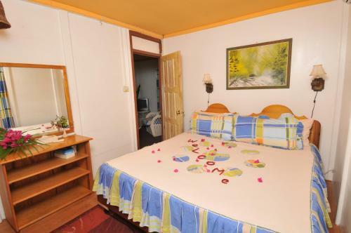 Hotel Hummingbird Beach Resort