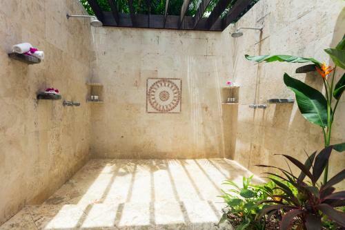 Hotel Stonefield Estate Resort