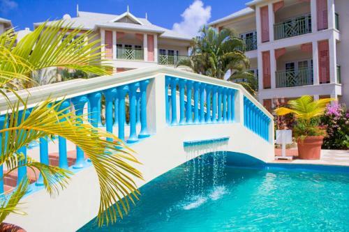 Hotel Bay Gardens Beach Resort