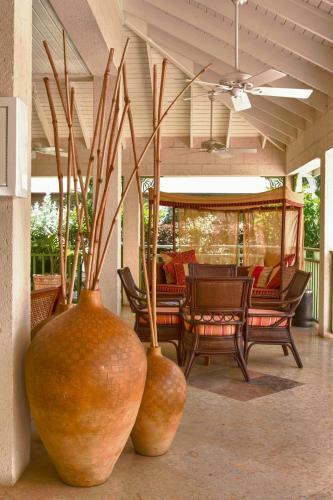 Hotel Bay Gardens Beach Resort