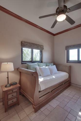 Hotel Coco Beach Resort