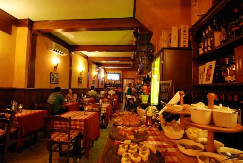 Hotel Albergo Ristorante Montebaldo