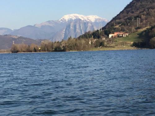 Villa Marilena Con Accesso Diretto Al Lago