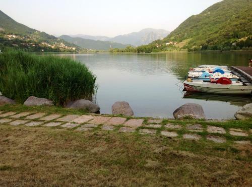 Villa Marilena Con Accesso Diretto Al Lago