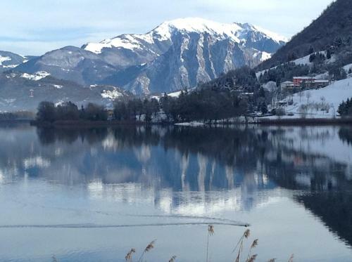 Villa Marilena Con Accesso Diretto Al Lago